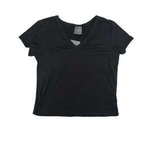 NWT Olivia Rae Black Short Sleeve Crop Top Size Large Women’s